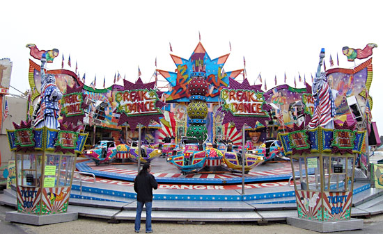 Goetzkes Breakdance auf dem Ingolst&auml;dter Herbstfest 2004
